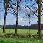 Enzerinck - Rustig, Comfortabel En Knus In Het Bos 2p 보르덴