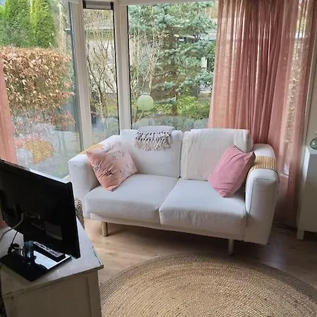 Enzerinck - Rustig, Comfortabel En Knus In Het Bos 2p Chalet Vorden